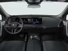 BMW iX (2026) thumbnail 3