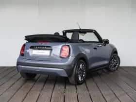 MINI Cabrio (2026) thumbnail 2