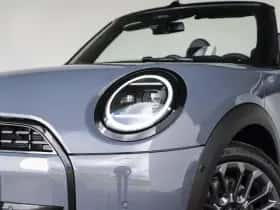 MINI Cabrio (2026) thumbnail 15