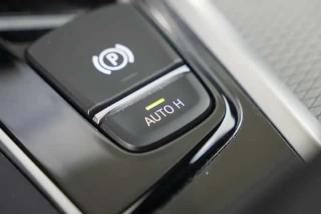 BMW X3 (2020) thumbnail 16