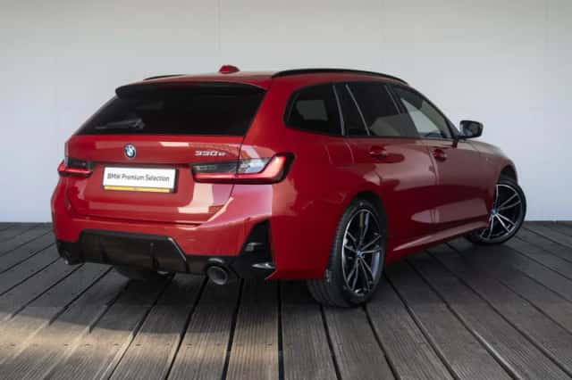 BMW 3-Serie (2024) thumbnail 2