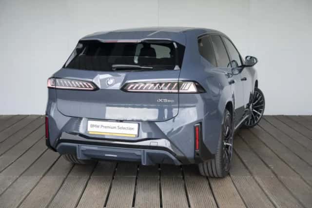 BMW iX3 (2026) thumbnail 2