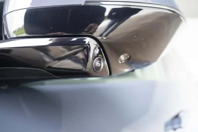 BMW iX3 (2026) thumbnail 17