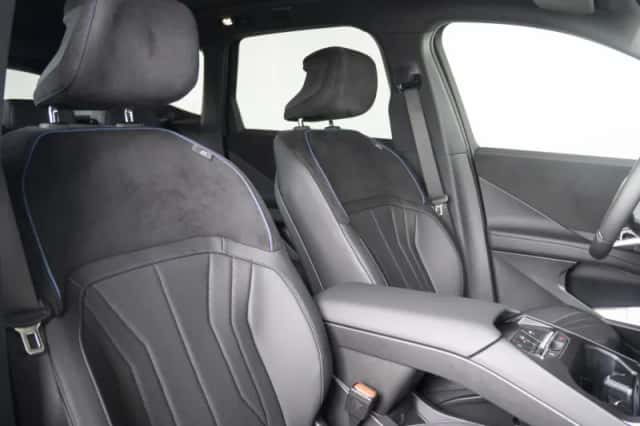 BMW iX3 (2026) thumbnail 3