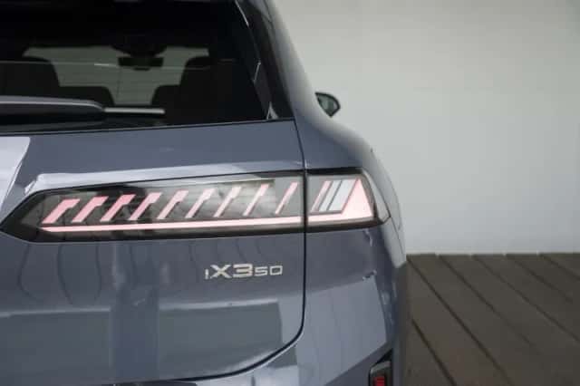 BMW iX3 (2026) thumbnail 28