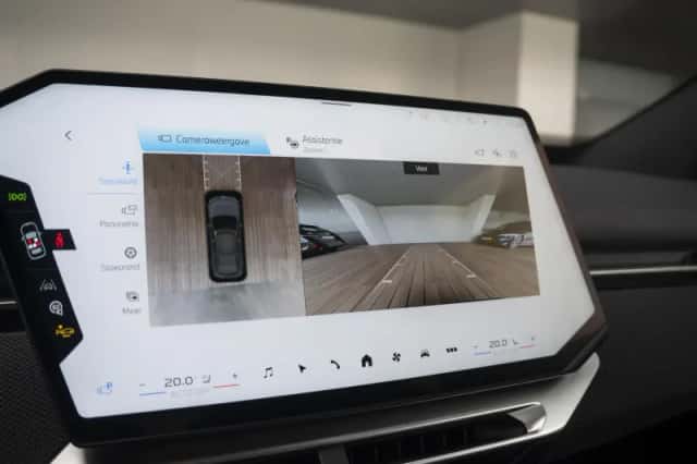 BMW iX3 (2026) thumbnail 31