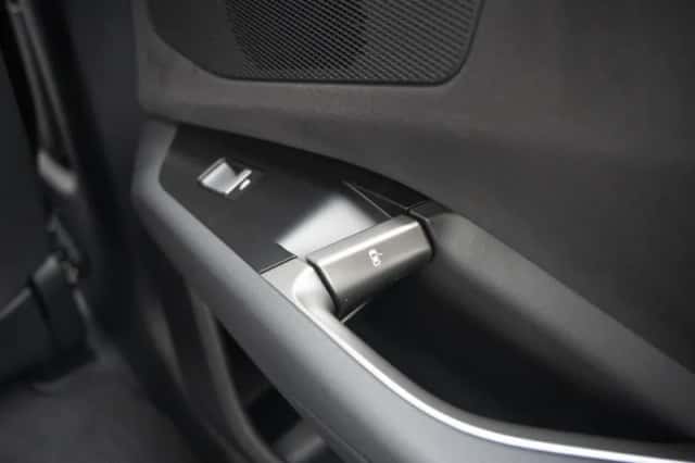 BMW iX3 (2026) thumbnail 48