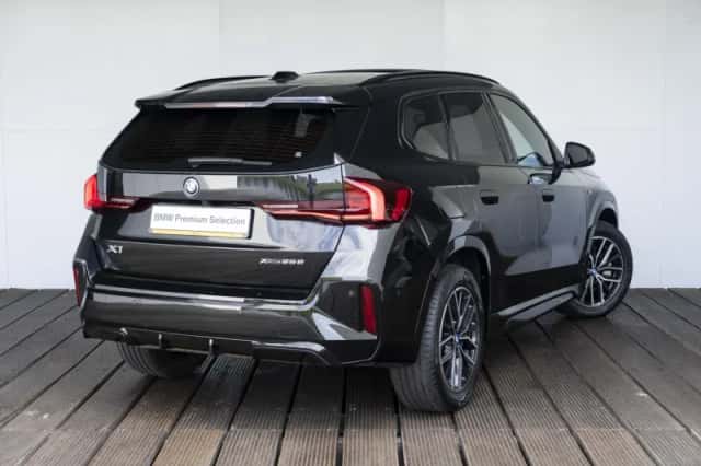 BMW X1 (2024) thumbnail 2