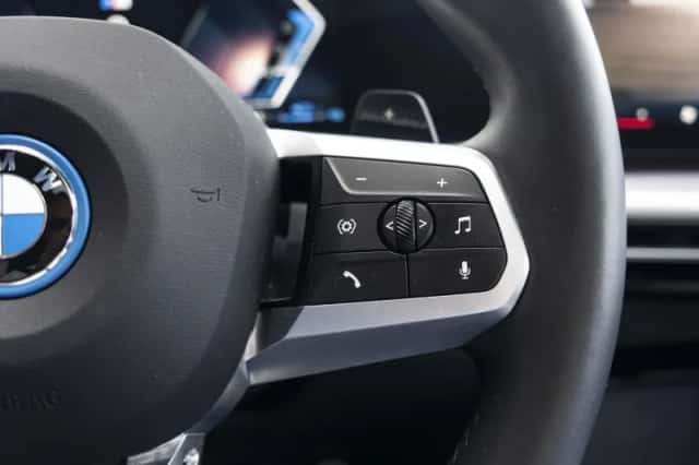 BMW X1 (2024) thumbnail 27