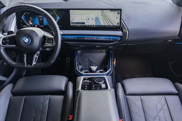 BMW X3 (2025) thumbnail 3