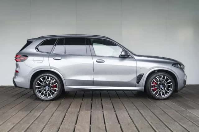 BMW X5 (2026) thumbnail 6