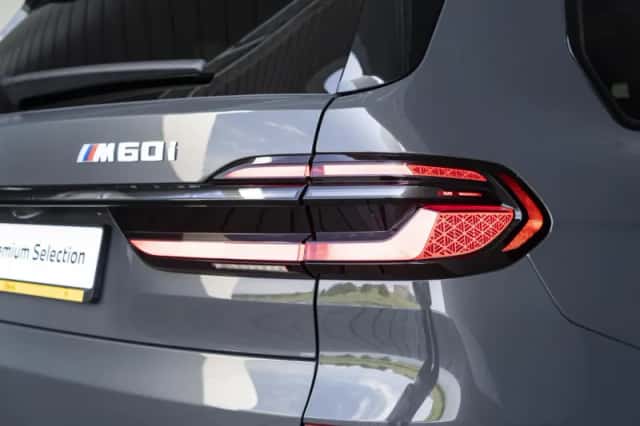 BMW X7 (2025) thumbnail 17