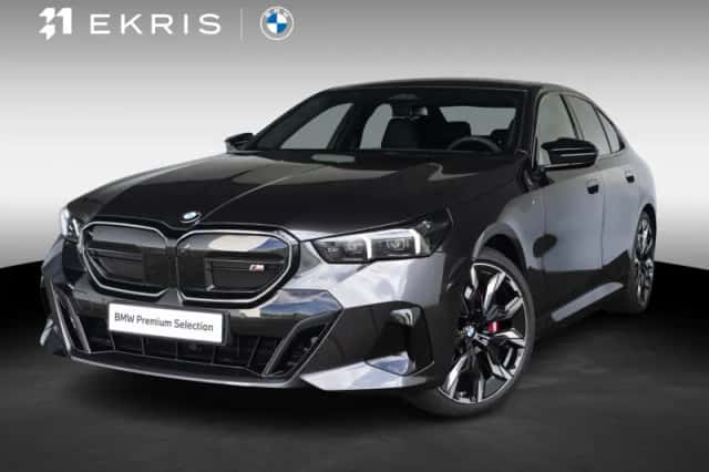 BMW i5 (2026) thumbnail 1