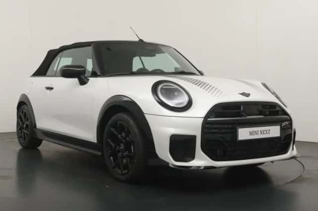 MINI Cabrio (2026) thumbnail 7