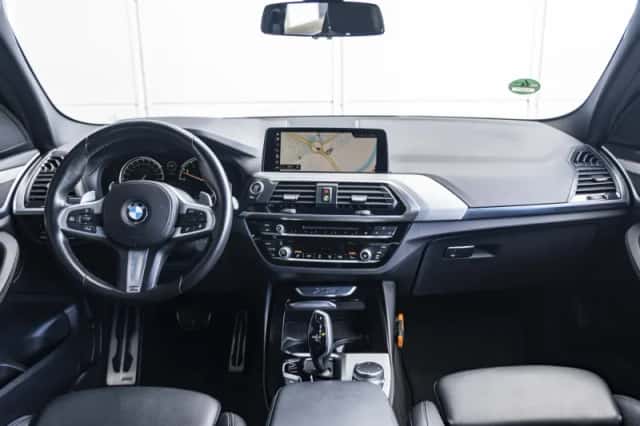 BMW X3 (2019) thumbnail 3