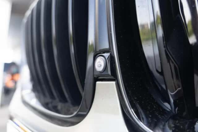 BMW X5 (2021) thumbnail 14