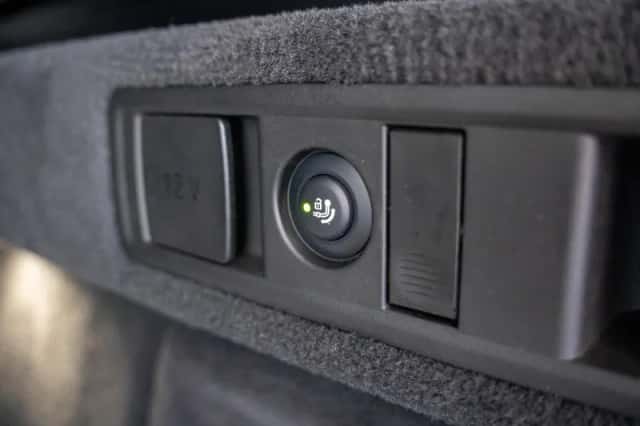 BMW X5 (2021) thumbnail 23