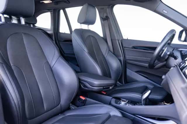 BMW X1 (2020) thumbnail 5