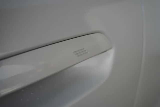 BMW i5 (2025) thumbnail 16