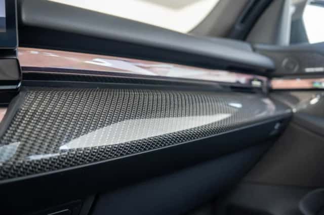 BMW i5 (2025) thumbnail 37