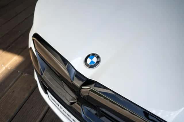 BMW i5 (2025) thumbnail 38