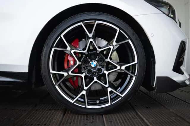 BMW i5 (2025) thumbnail 9