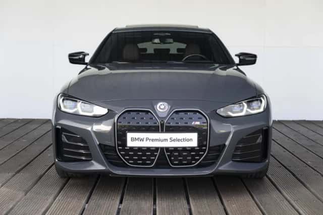 BMW i4 (2022) thumbnail 6