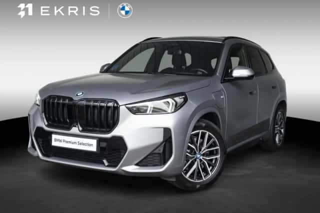 BMW X1 (2023) thumbnail 1