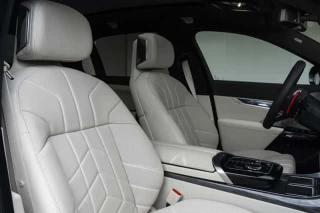 BMW 7-Serie (2025) thumbnail 4