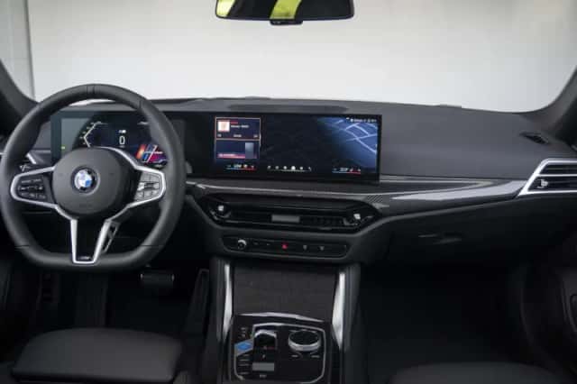 BMW i4 (2026) thumbnail 3