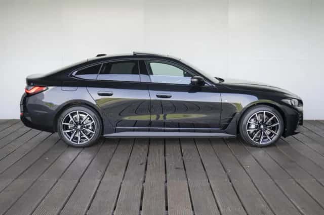 BMW i4 (2026) thumbnail 6