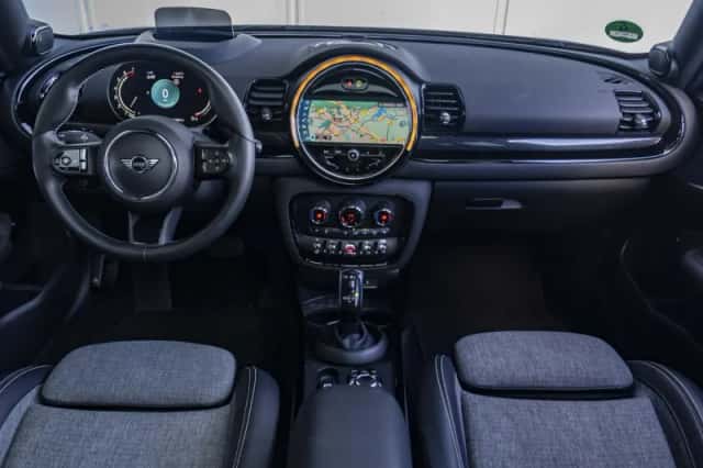MINI Clubman (2021) thumbnail 3