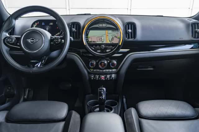 MINI Countryman (2021) thumbnail 4