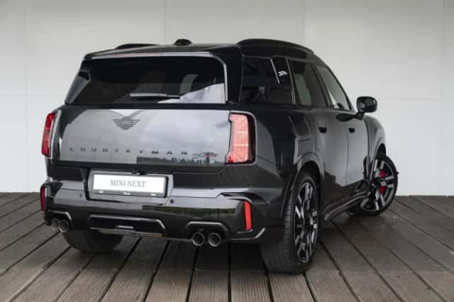 MINI Countryman (2024) thumbnail 2