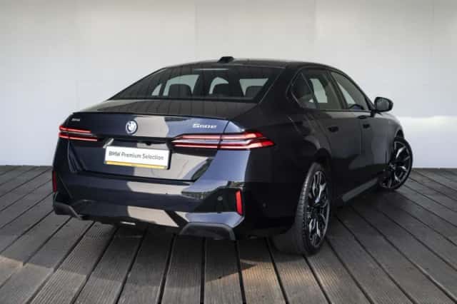 BMW 5-Serie (2025) thumbnail 2