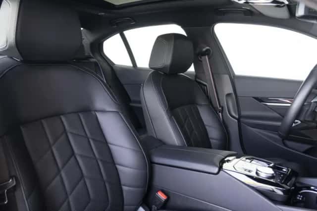 BMW 5-Serie (2025) thumbnail 4