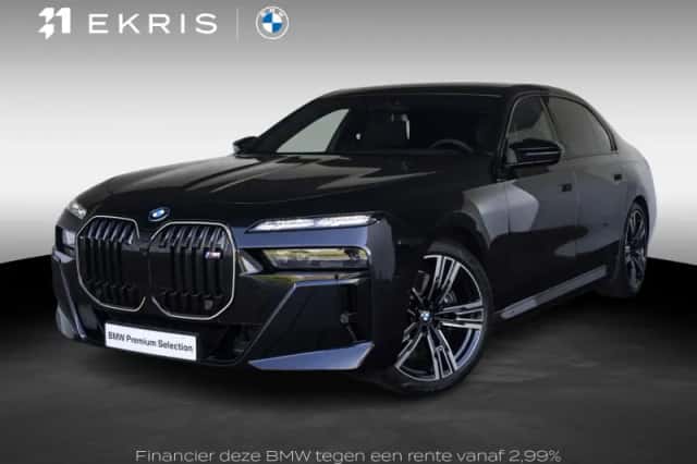 BMW i7 (2026) thumbnail 1