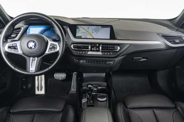 BMW 1-Serie (2023) thumbnail 3