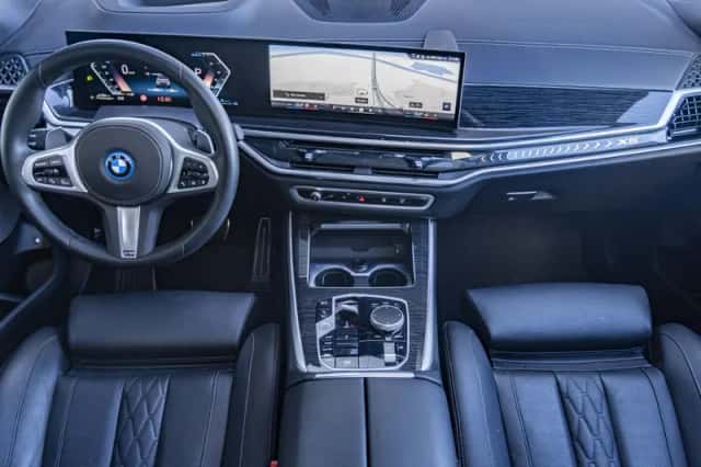BMW X5 (2025) thumbnail 2