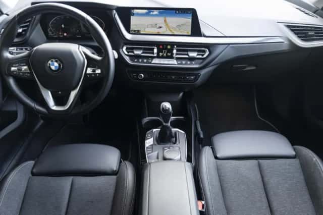 BMW 2-Serie (2024) thumbnail 3