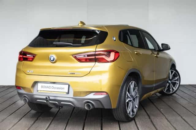 BMW X2 (2018) thumbnail 2