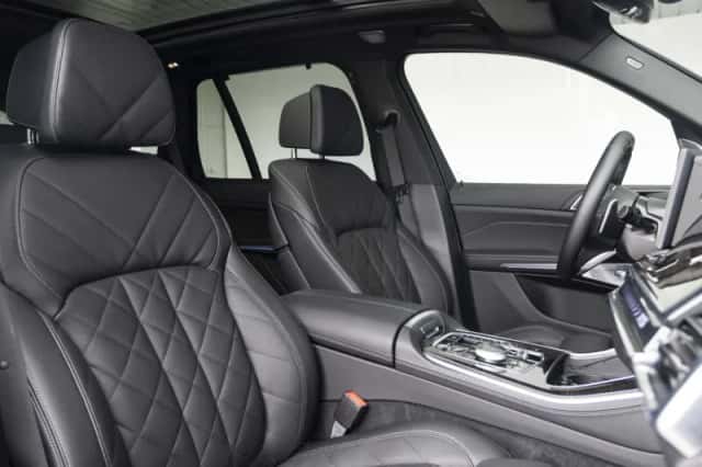 BMW X5 (2025) thumbnail 4