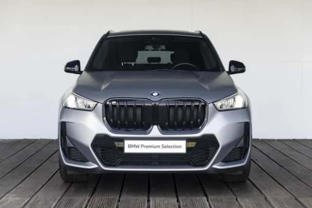 BMW X1 (2023) thumbnail 6