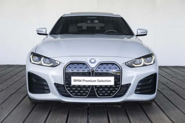 BMW i4 (2021) thumbnail 6