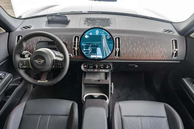 MINI Countryman (2026) thumbnail 3