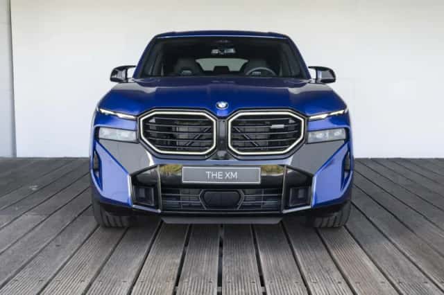 BMW XM (2026) thumbnail 5