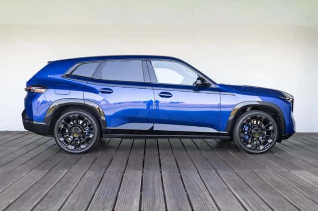 BMW XM (2026) thumbnail 6