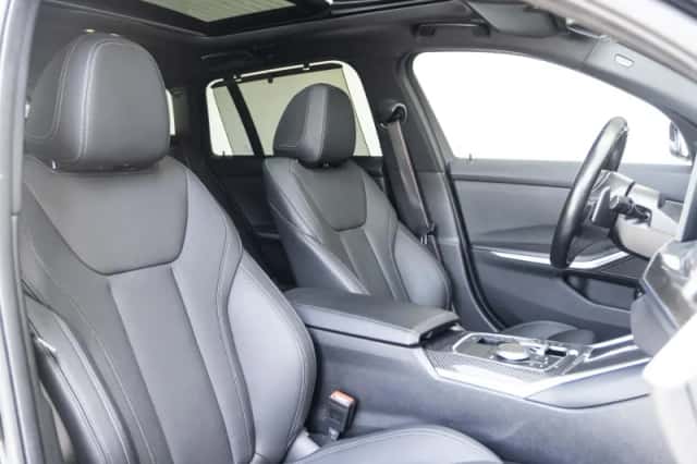BMW 3-Serie (2023) thumbnail 4