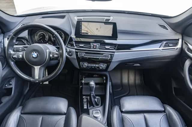 BMW X1 (2021) thumbnail 3