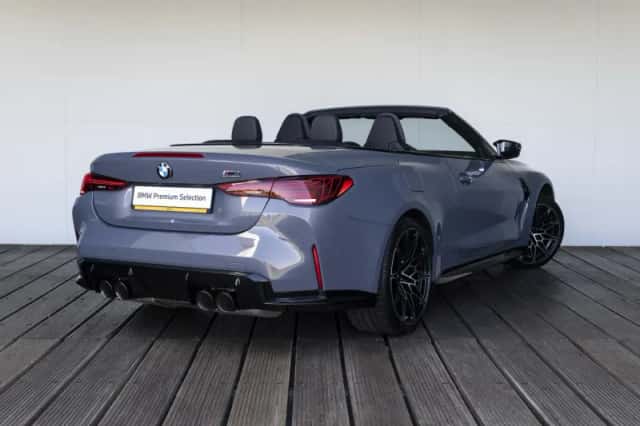BMW M4 (2025) thumbnail 2